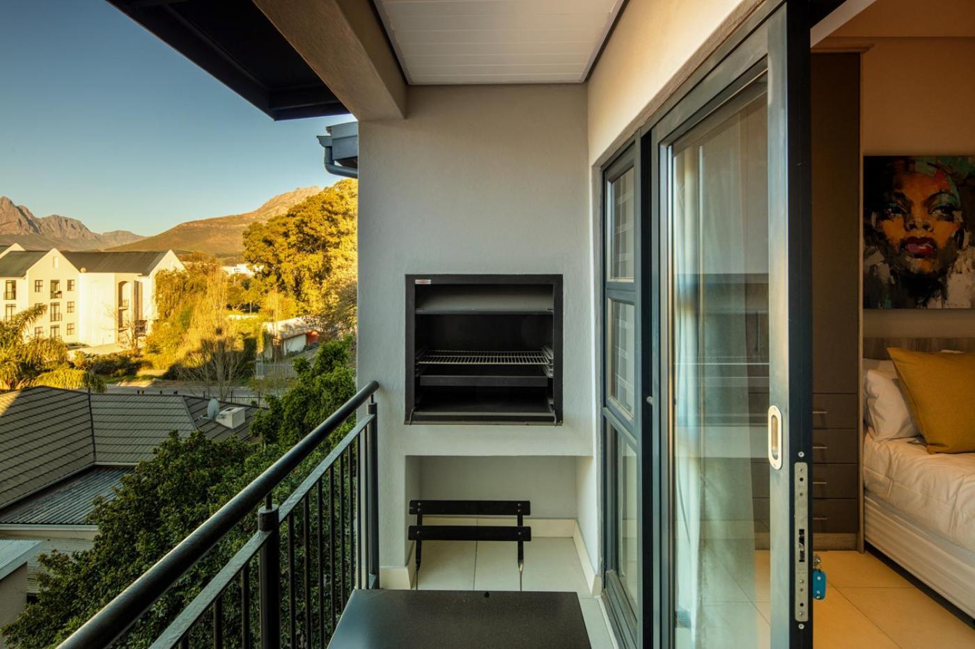 The Den By Raw Africa Collection Apartment *